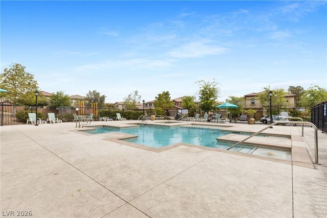 9221 Valley Betica Avenue, Las Vegas, NV 89148