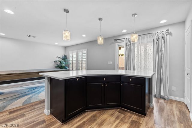 9221 Valley Betica Avenue, Las Vegas, NV 89148