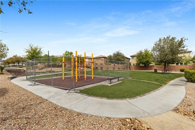 9221 Valley Betica Avenue, Las Vegas, NV 89148