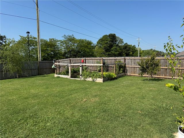 235 Idaho Avenue, Farmington, AR 72730