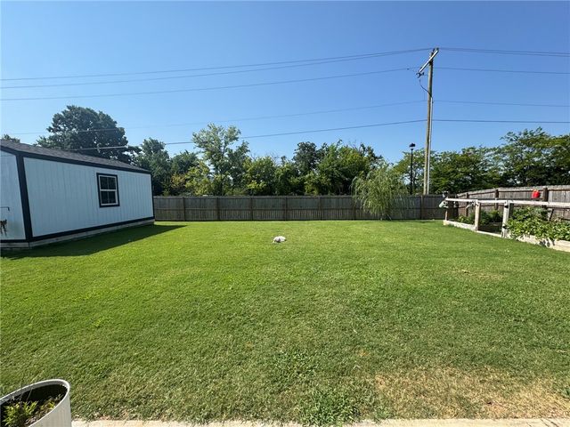 235 Idaho Avenue, Farmington, AR 72730
