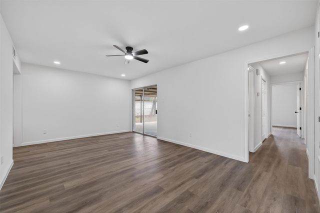 9931 Old Orchard Road, La Porte, TX 77571