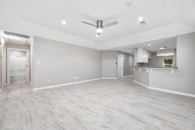 7308 Avenue R, Galveston, TX 77551