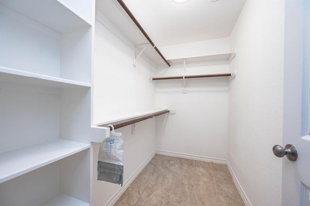 7308 Avenue R, Galveston, TX 77551