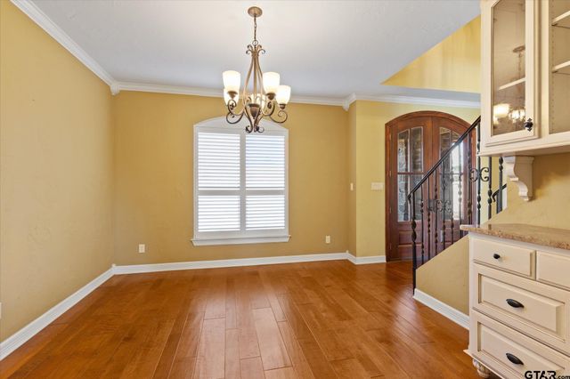 770 Dennard St., Longview, TX 75605