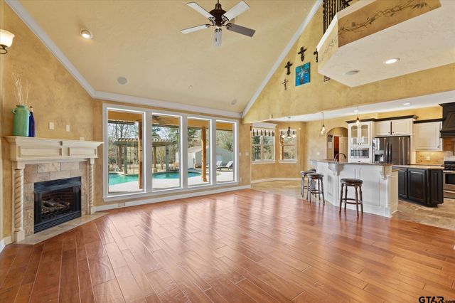 770 Dennard St., Longview, TX 75605