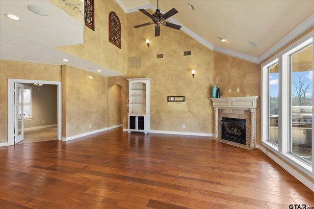 770 Dennard St., Longview, TX 75605