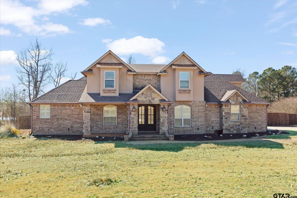 770 Dennard St., Longview, TX 75605