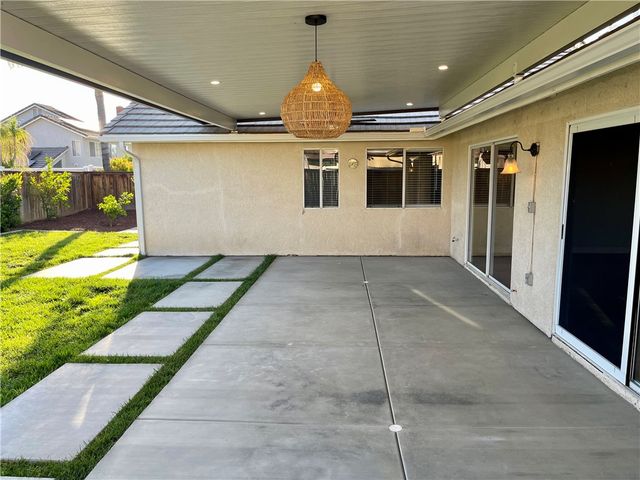 28937 Biarritz Court, Menifee, CA 92584