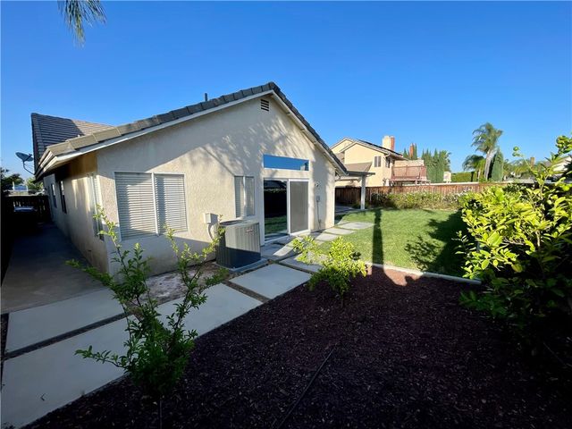 28937 Biarritz Court, Menifee, CA 92584