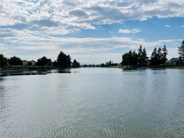 28937 Biarritz Court, Menifee, CA 92584