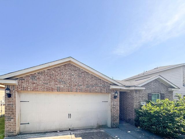 13318 Pine Tree Forest Trail, Houston, TX 77049