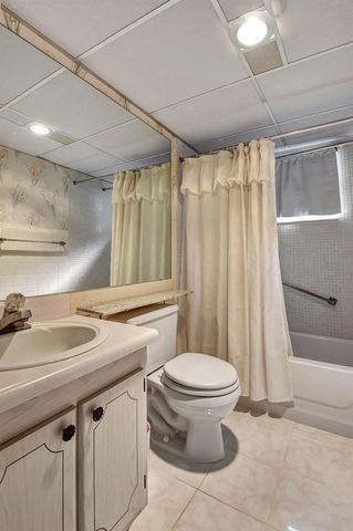325 Saxony G, Delray Beach, FL 33446