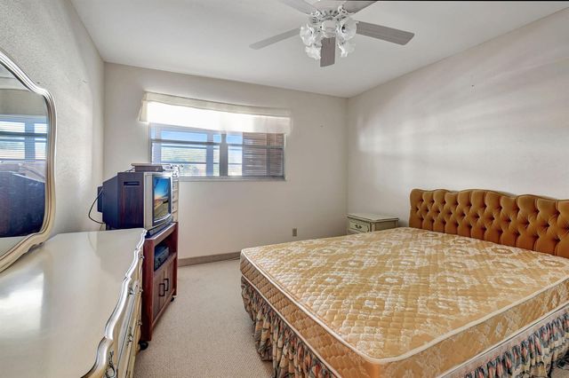 325 Saxony G, Delray Beach, FL 33446