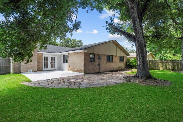 3902 Marywood Drive, Spring, TX 77388