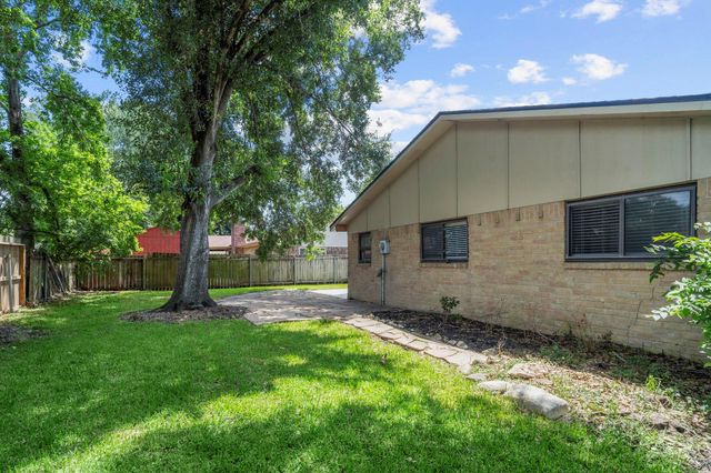 3902 Marywood Drive, Spring, TX 77388