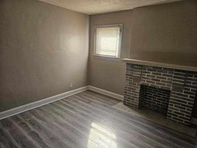 1038 Lockbourne Road, Columbus, OH 43206