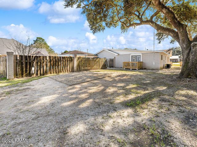 826 Ira Street, Carencro, LA 70520