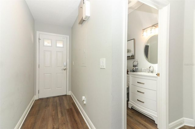 2202 ELIZABETH AVENUE B, Orlando, FL 32804