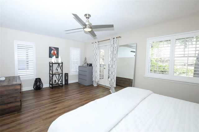 2202 ELIZABETH AVENUE B, Orlando, FL 32804