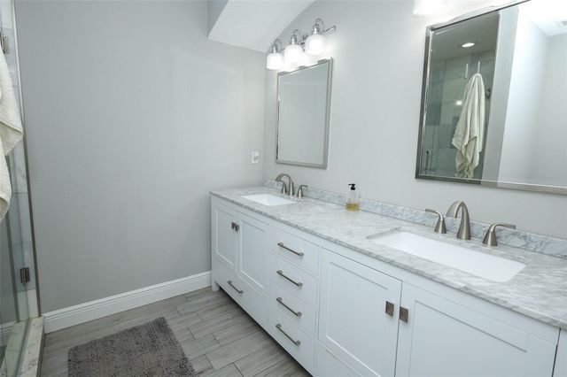 2202 ELIZABETH AVENUE B, Orlando, FL 32804