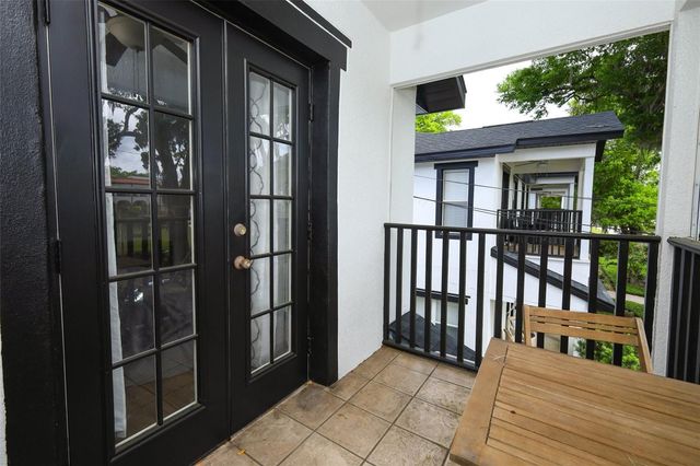 2202 ELIZABETH AVENUE B, Orlando, FL 32804