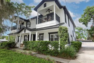 2202 ELIZABETH AVENUE B, Orlando, FL 32804