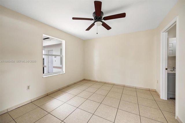 3072 NW 14th St A, Miami, FL 33125