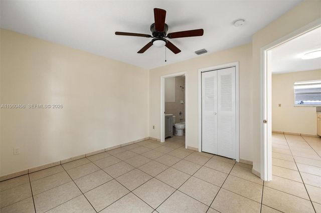 3072 NW 14th St A, Miami, FL 33125