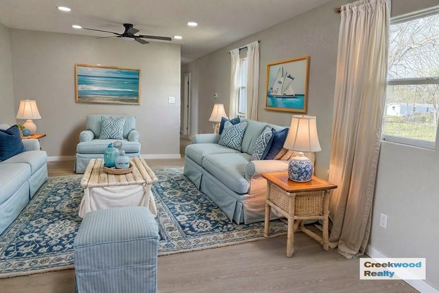 325 Bar Park Loop, Coldspring, TX 77331