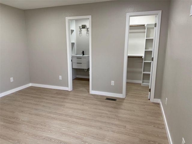 325 Bar Park Loop, Coldspring, TX 77331