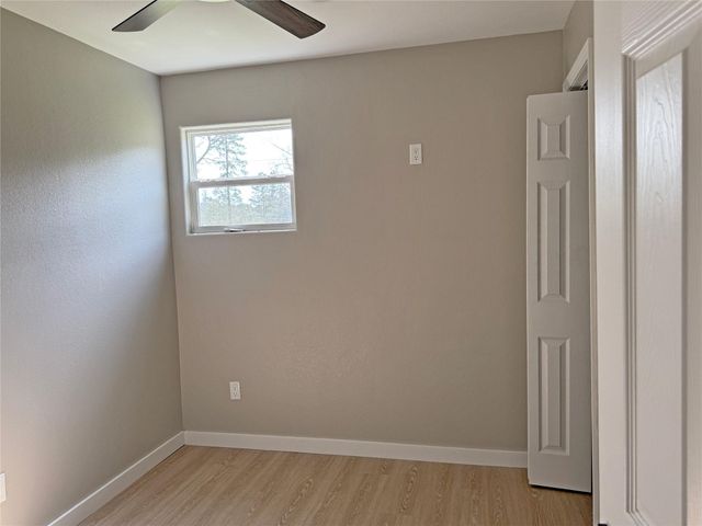 325 Bar Park Loop, Coldspring, TX 77331