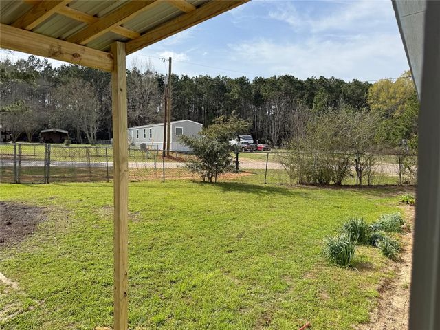 325 Bar Park Loop, Coldspring, TX 77331