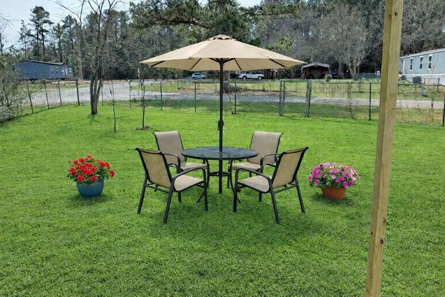 325 Bar Park Loop, Coldspring, TX 77331