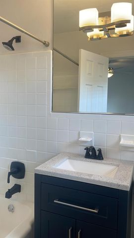 413 SE 16th Street 4, Fort Lauderdale, FL 33316