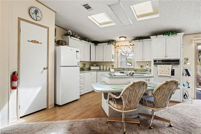 10473 Winchester CT, Fort Myers, FL 33908