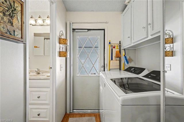 10473 Winchester CT, Fort Myers, FL 33908