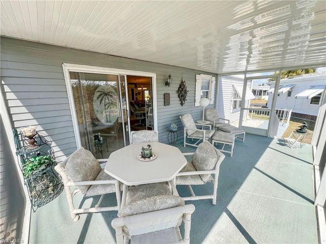 10473 Winchester CT, Fort Myers, FL 33908