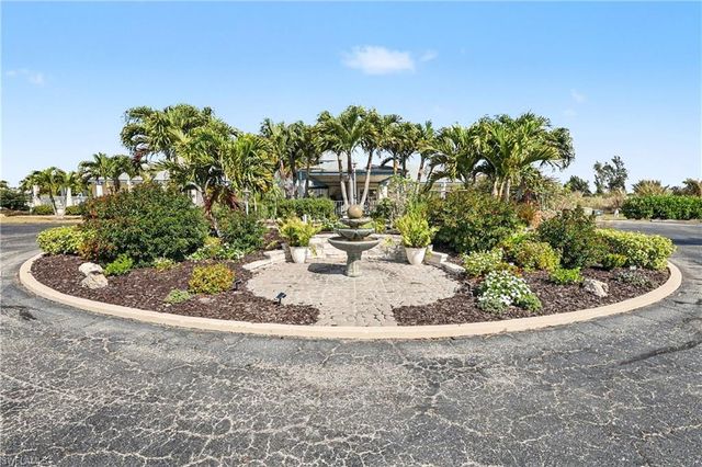 10473 Winchester CT, Fort Myers, FL 33908