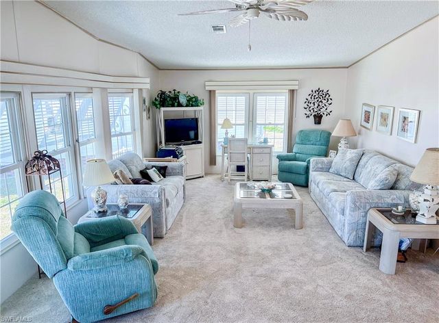 10473 Winchester CT, Fort Myers, FL 33908