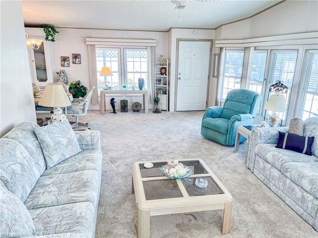 10473 Winchester CT, Fort Myers, FL 33908