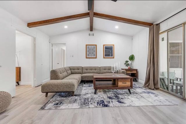 1656 Russell Glen Lane, Dallas, TX 75232