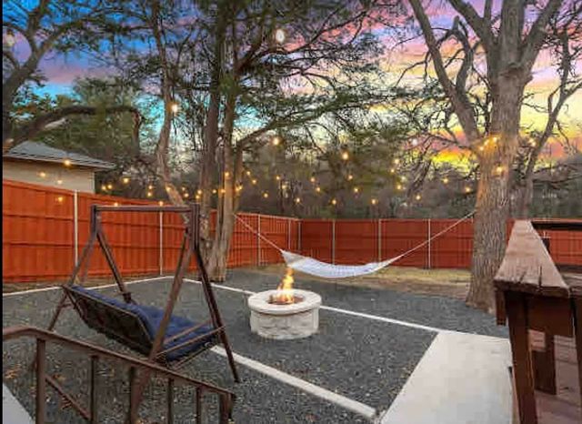 1656 Russell Glen Lane, Dallas, TX 75232