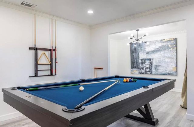 1656 Russell Glen Lane, Dallas, TX 75232