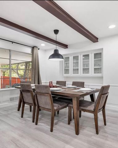 1656 Russell Glen Lane, Dallas, TX 75232