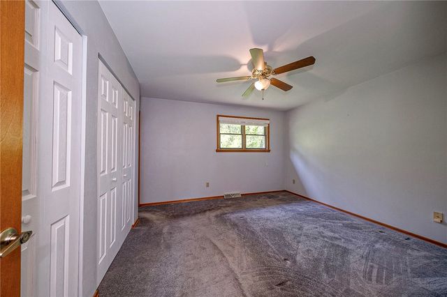 1479 Greendale Dr, Plum Boro, PA 15239