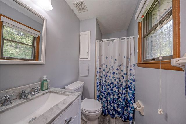 1479 Greendale Dr, Plum Boro, PA 15239