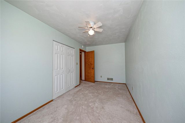1479 Greendale Dr, Plum Boro, PA 15239
