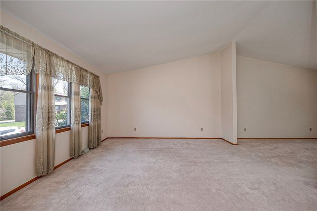 1479 Greendale Dr, Plum Boro, PA 15239