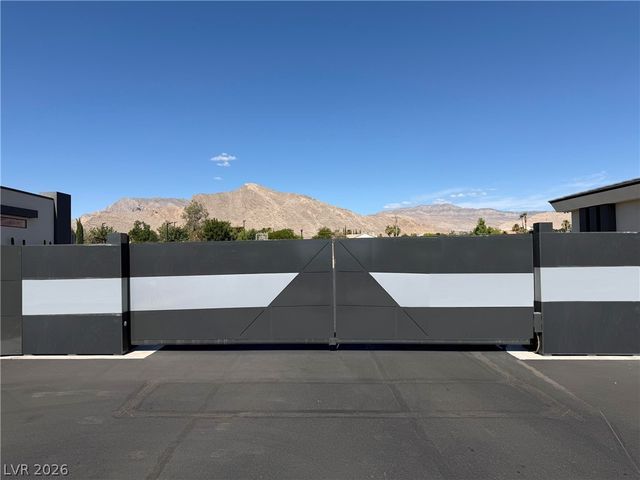 4383 North FORT APACHE Road, North Las Vegas, NV 89129